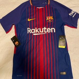 Men’s Nike Barcelona soccer jersey NWT